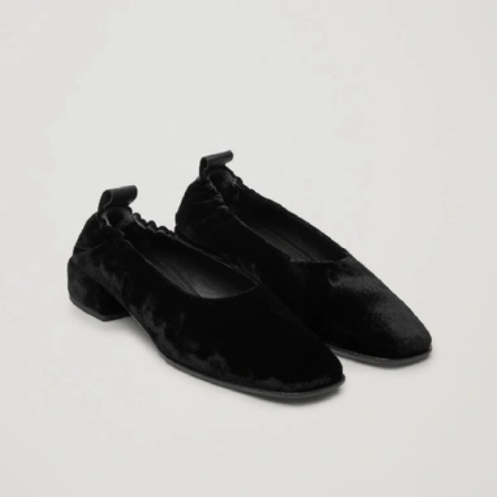 COS Black Velvet Women's Shoes - Picture 3 of 12